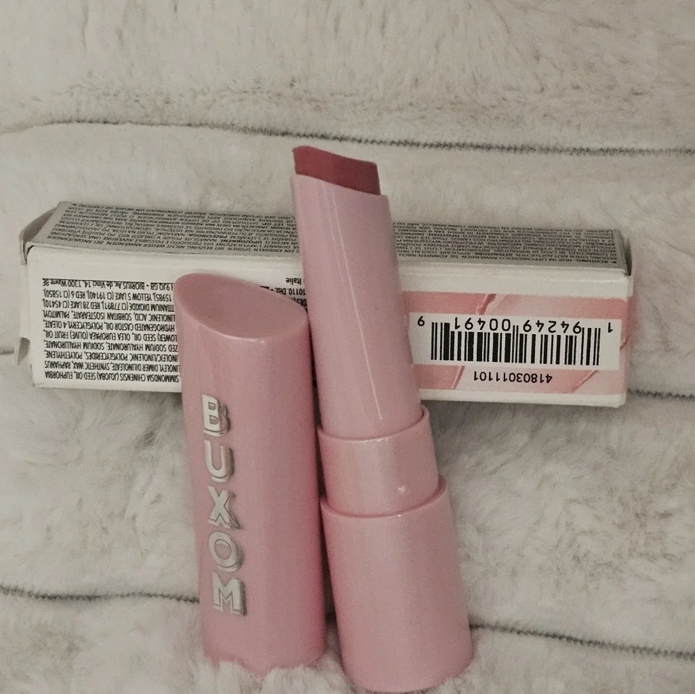 Buxom Full On Plumping Lip Balm shade Dolly Delight